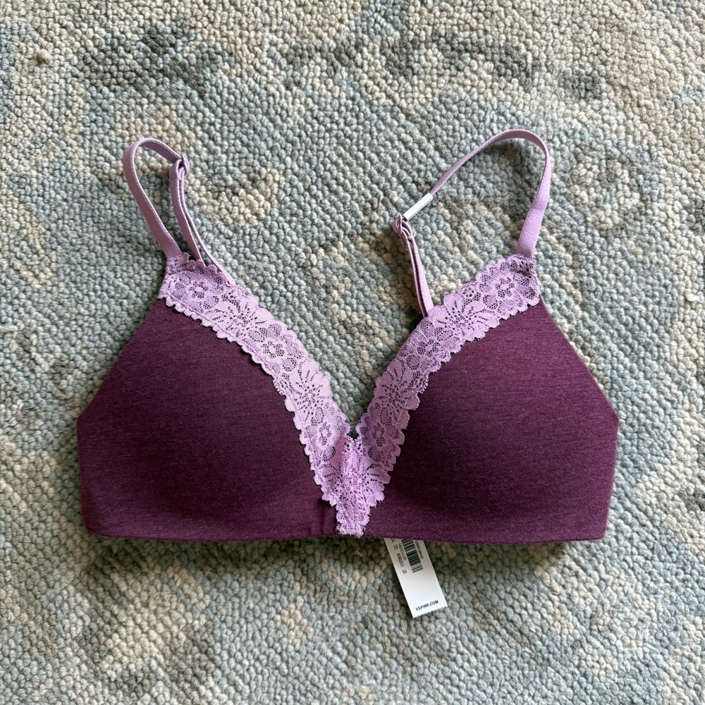 PINK Victoria's Secret SZ 32B Wear Everywhere Push Up Bra